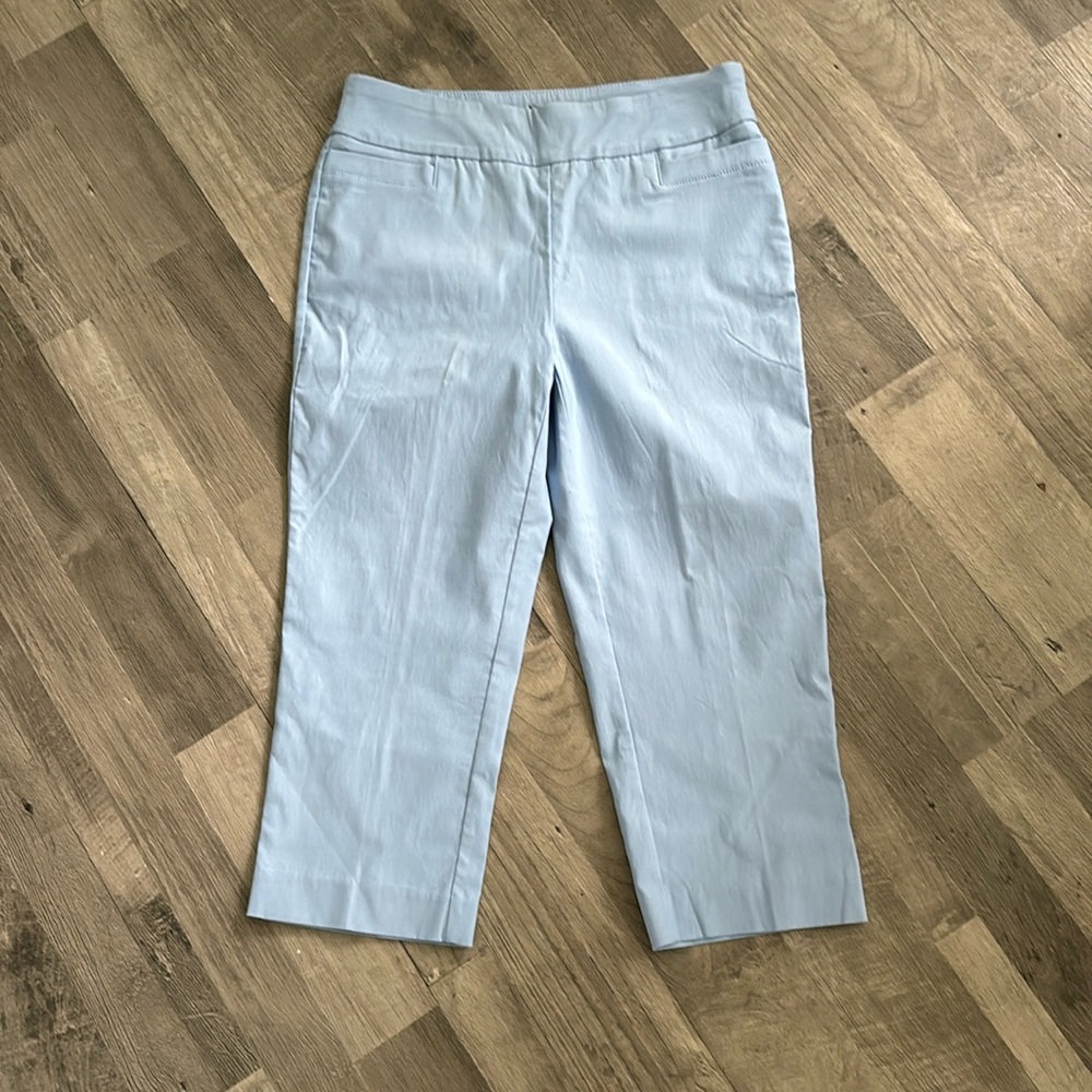 Kim. Rogers  tummy control crop/capri pants  8 average